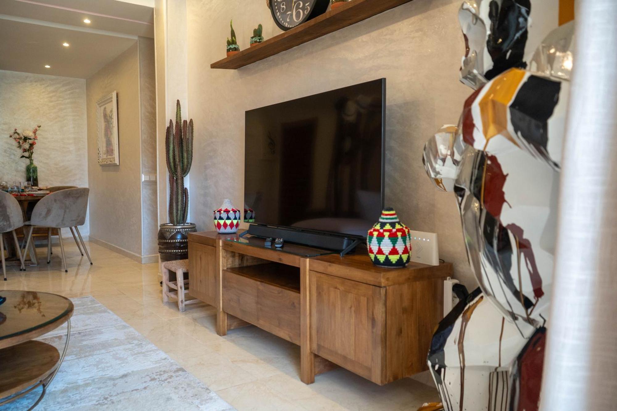 מרקש Magnifique Appartement Moderne De 2 Chambres Avec Piscine A 10 Min Du Centre De Marrakech מראה חיצוני תמונה